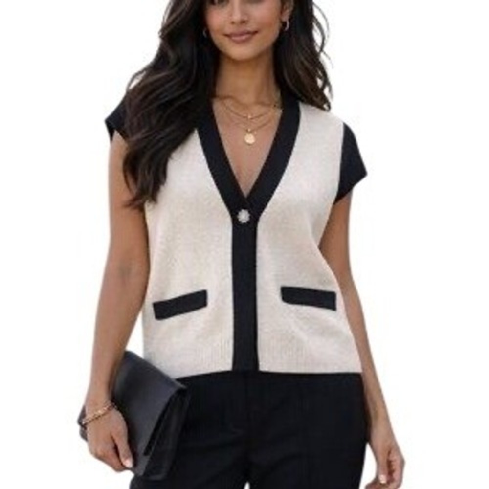 Ellen Tracy Sweater Vest Womens Small Cream Rhinestone Quiet Luxury Classic Chic